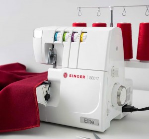 Máy vắt sổ gia đình SINGER SE017, Vắt sổ chập se bèo 2 kim 4 ống chỉ