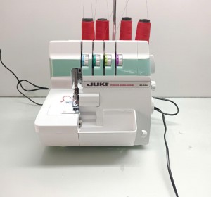 Máy vắt sổ gia đình 4 trong 1 